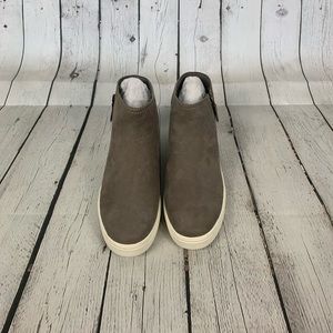 Naturalizer Womens CELESTE Suede Asymmetric Booties Gray 9